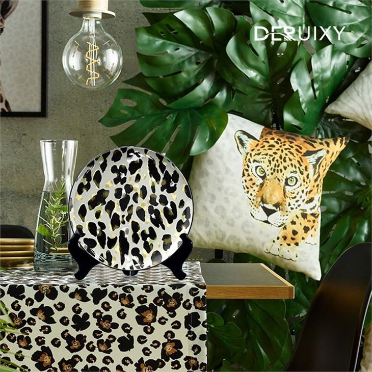 Ceramic Canister With Bamboo Lid